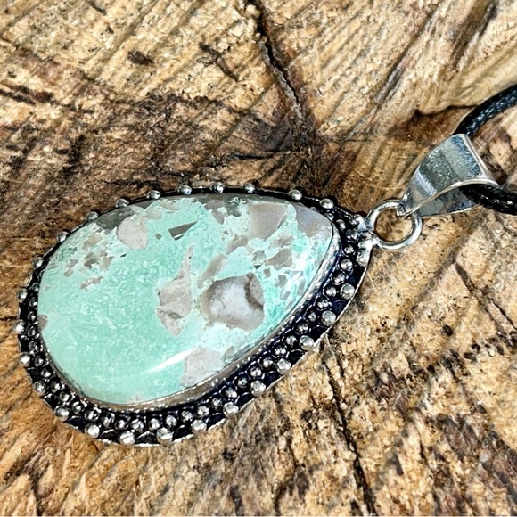 Teal Green Variscite- Utahlite Pendant 2" - Picture 8 of 11